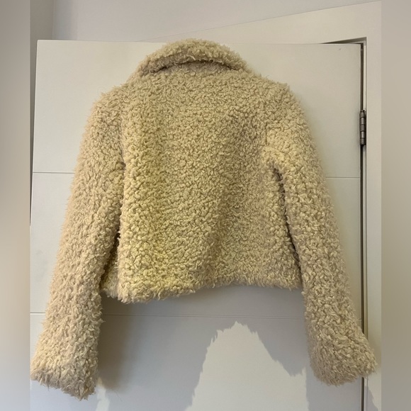 SMYTHE cropped shearling jacket (size small) - Picture 4 of 5